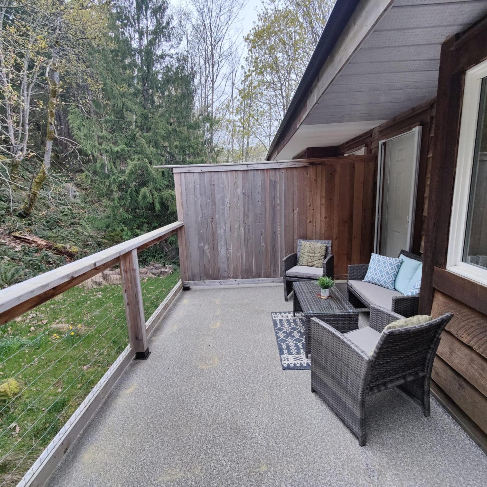 Hummingbird Lodge Bnb Gabriola Экстерьер фото